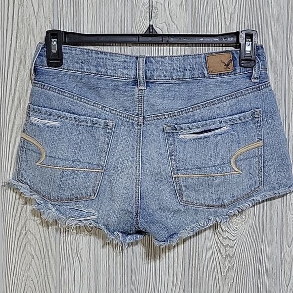 American Eagle Hi-Rise Shortie Patch Distressed Jean Shorts Womens Size 6 - Picture 2 of 10